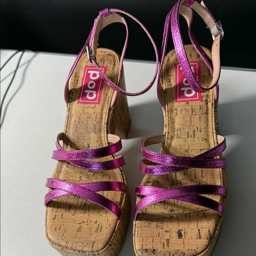 Pop Women's Metallic Pink Strappy Sandals